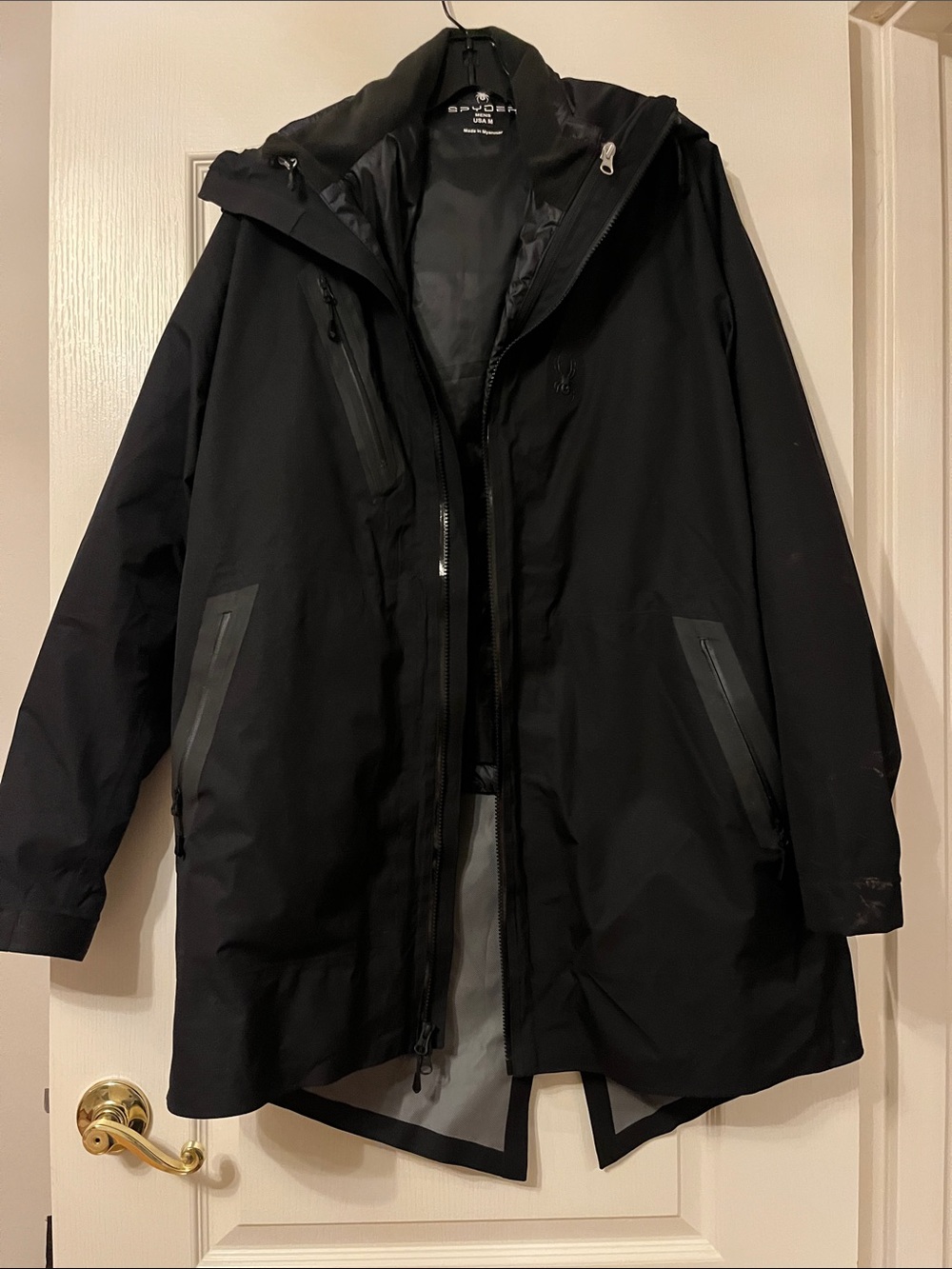 Spyder Men’s Black Insulated Waterproof Hooded Raincoat
